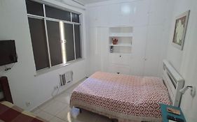 Copacabana apartamento quadra praia